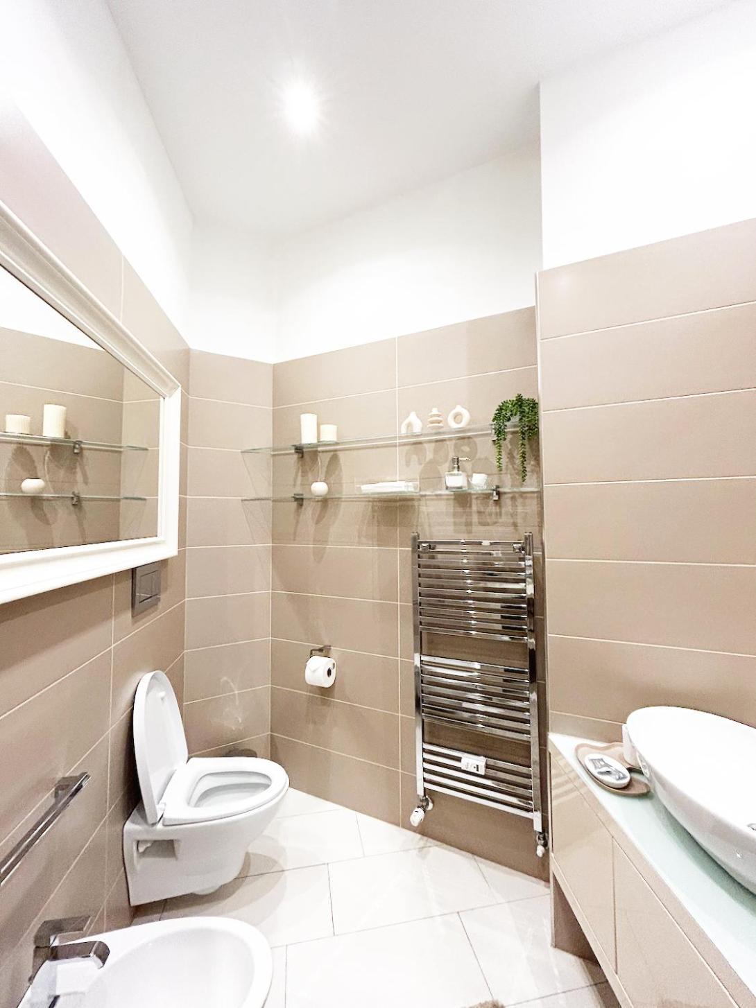 Lis Apartment Милано Екстериор снимка
